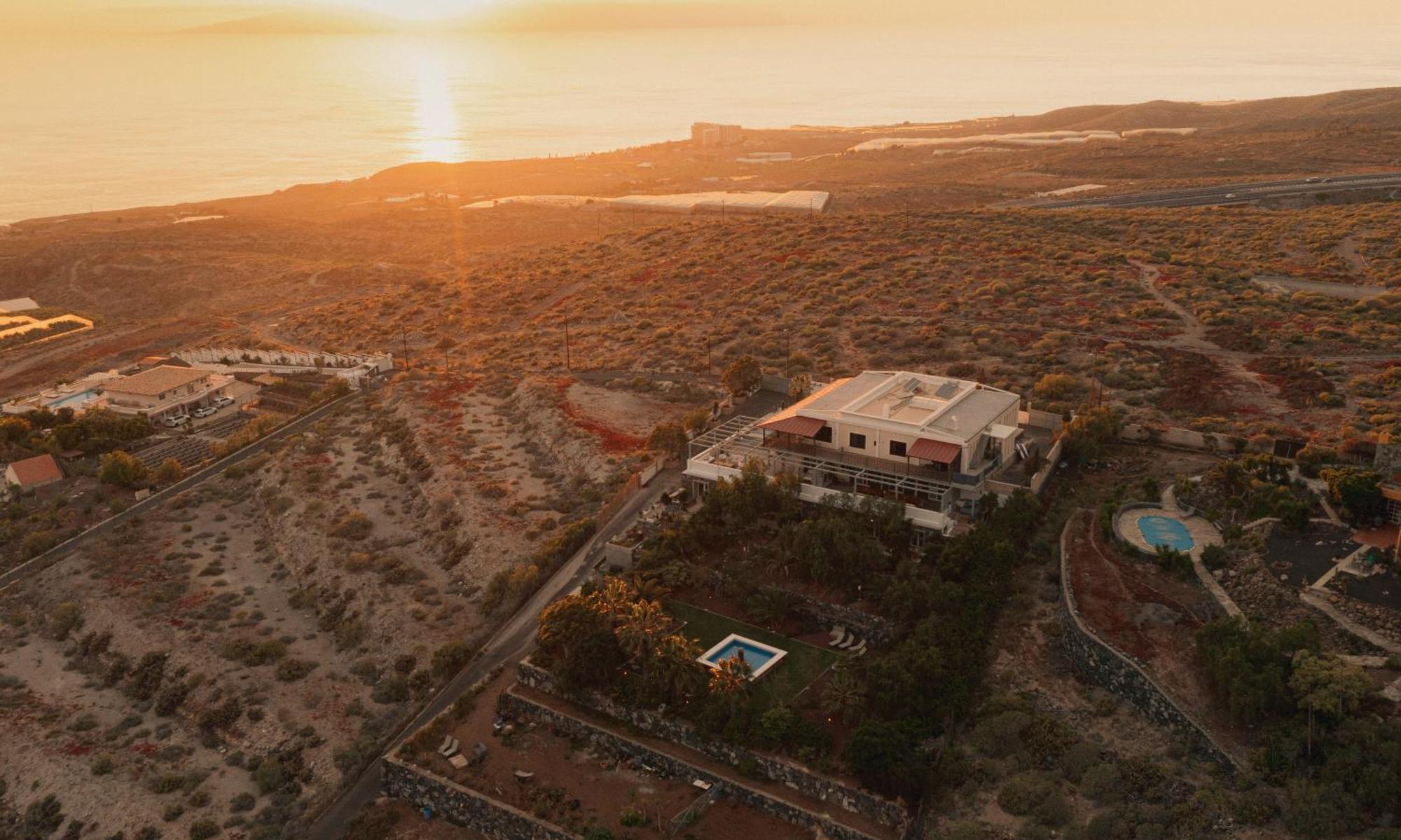 Canaan In Tenerife - Heated Pool, Ocean Views, Palm Garden,