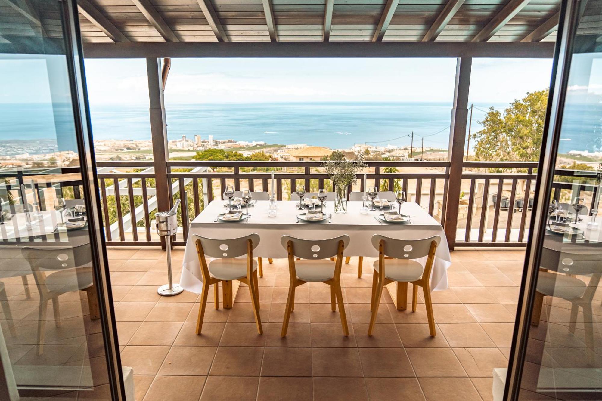 Apartment Canaan In Tenerife - Heated Pool, Ocean Views, Palm Garden,